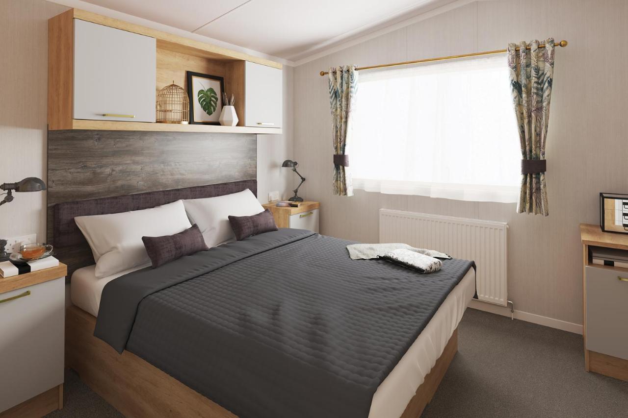 Cardigan Bay Holiday Park Buitenkant foto