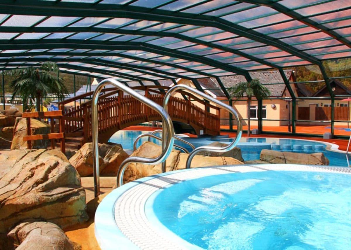 Cardigan Bay Holiday Park Buitenkant foto