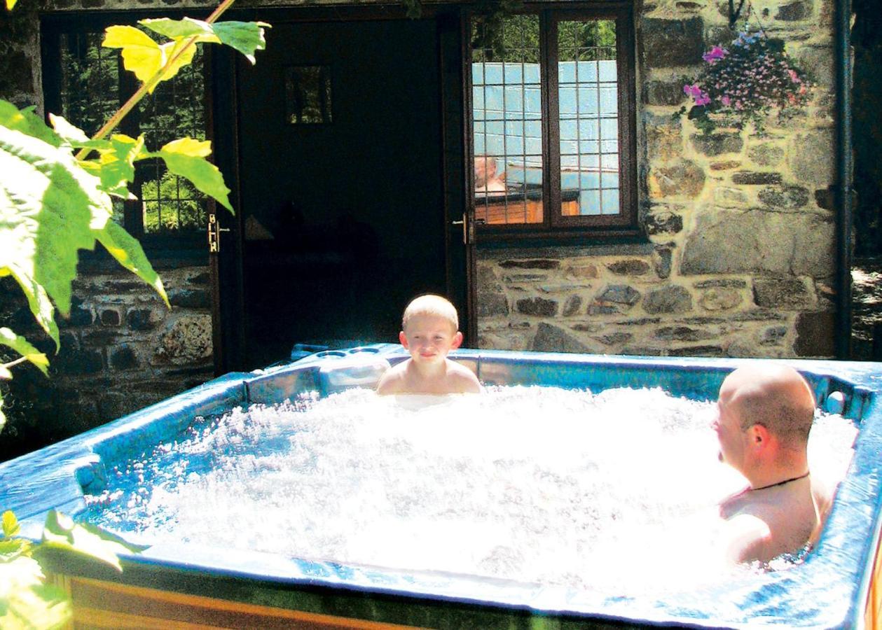 Cardigan Bay Holiday Park Buitenkant foto