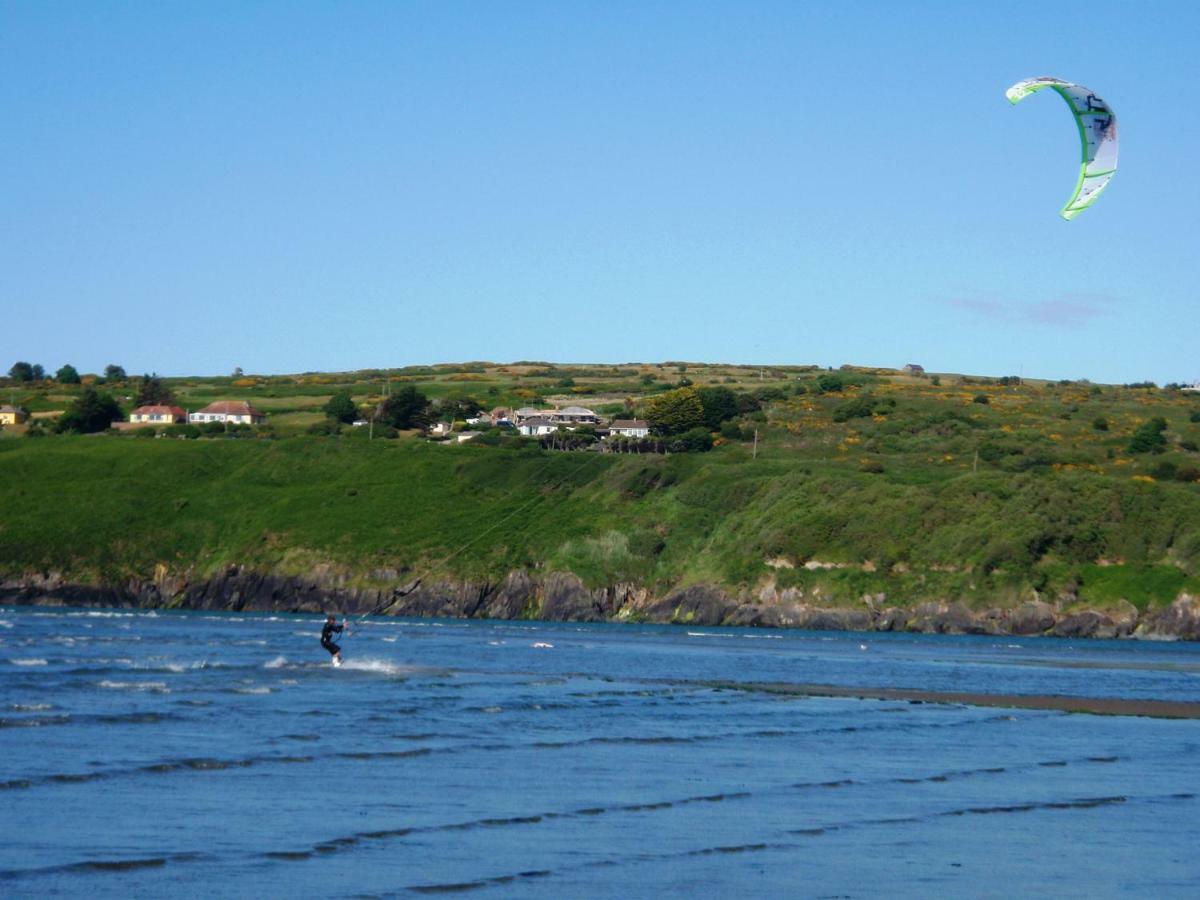 Cardigan Bay Holiday Park Buitenkant foto