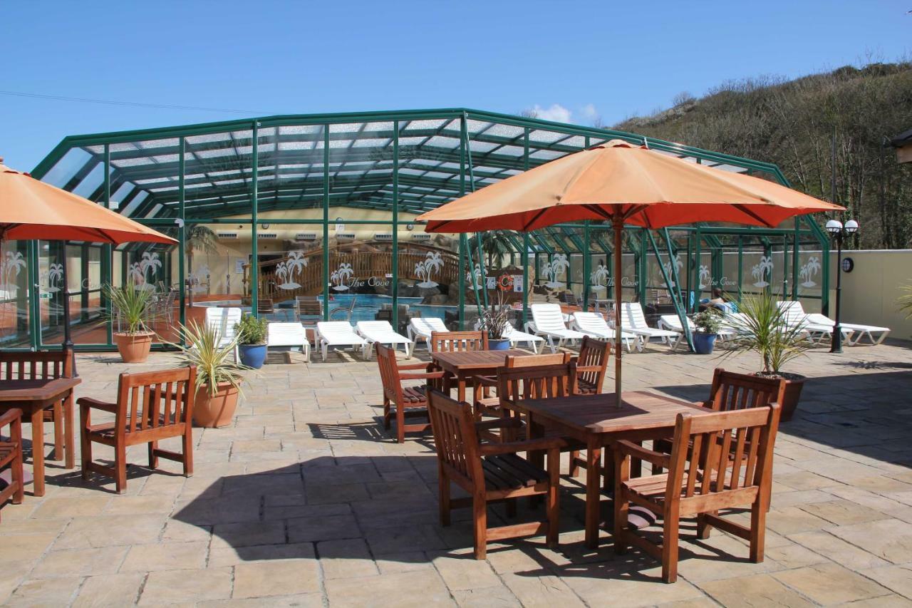 Cardigan Bay Holiday Park Buitenkant foto