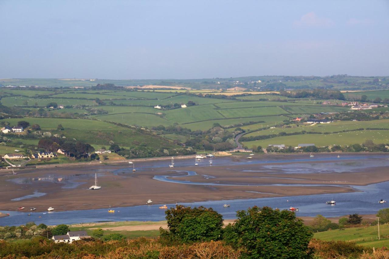 Cardigan Bay Holiday Park Buitenkant foto